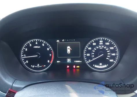 2015 Hyundai Genesis 5.0 z USA, uszkodzony, nr VIN KMHGN4JF6FU068004